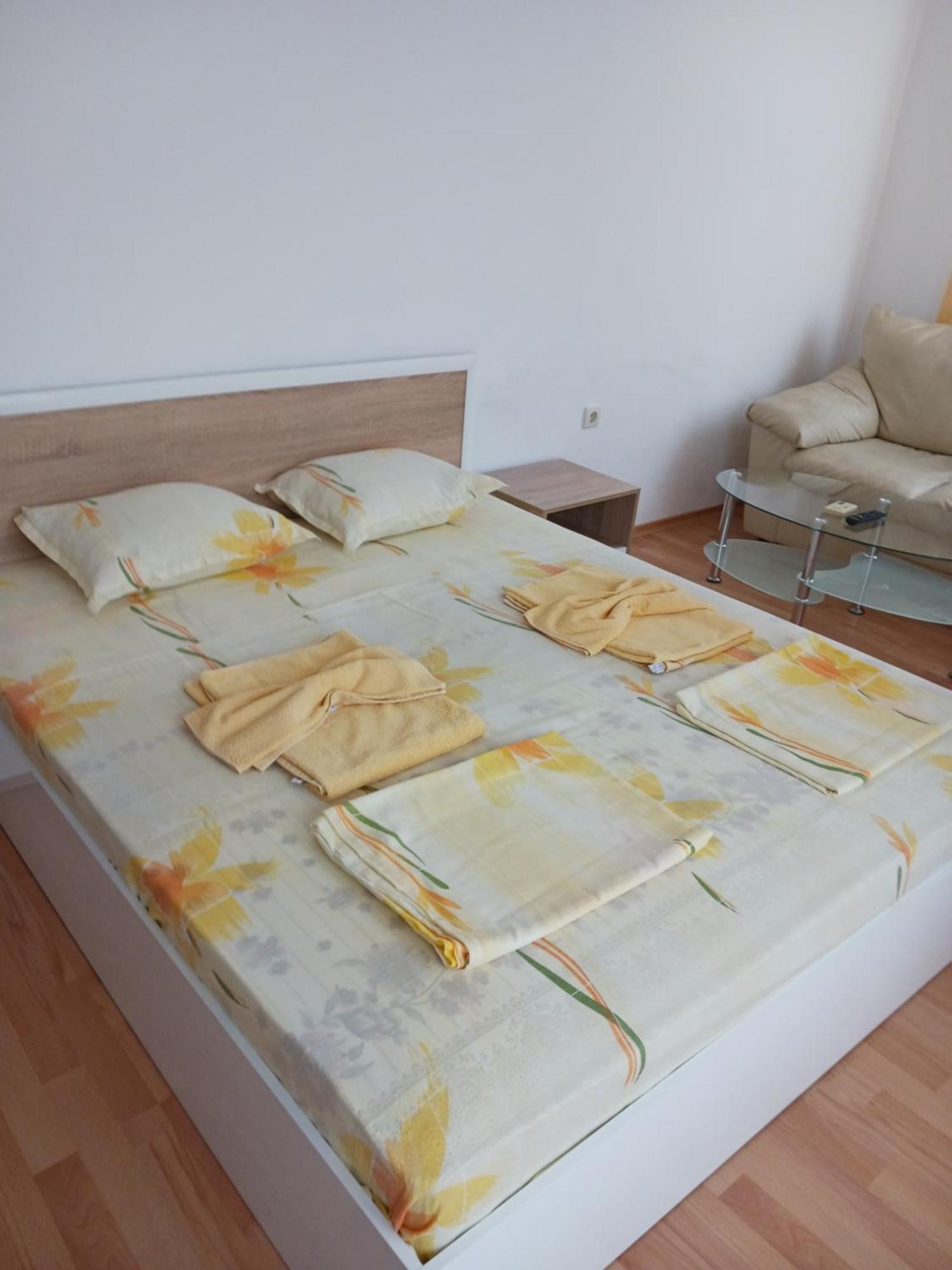 נסבר Guest House Vasilevi מראה חיצוני תמונה