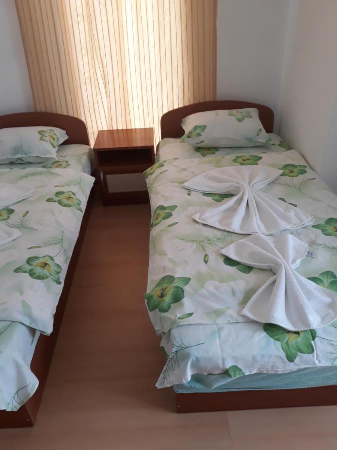 נסבר Guest House Vasilevi מראה חיצוני תמונה
